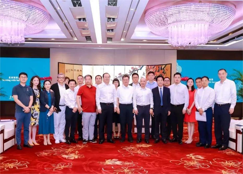 南宫NG·28(中国)相信品牌的力量集团董事长李军赴广州考察交流