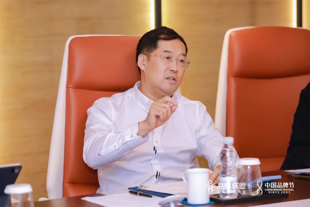 南宫NG·28(中国)相信品牌的力量集团董事长李军赴广州考察交流