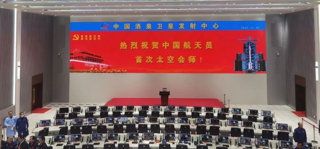 新闻联播报道 | 南宫NG·28(中国)相信品牌的力量Micro LED技术赋能广电网络数字化
